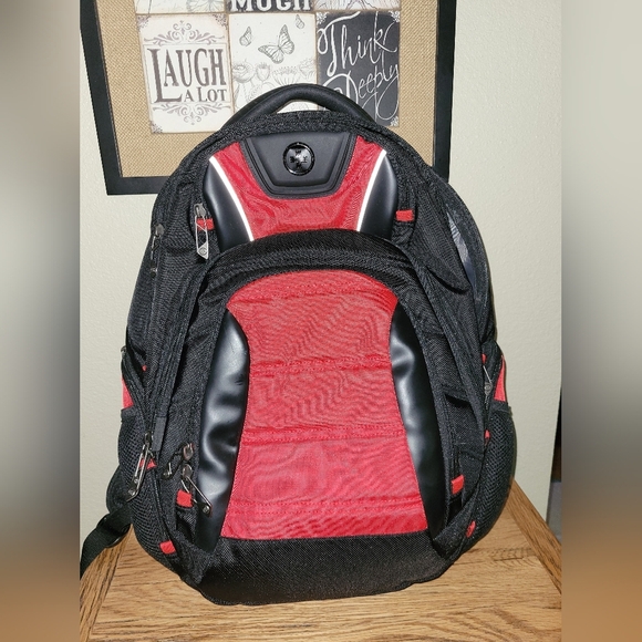 Swissdigital Gear - Picture 1 of 7